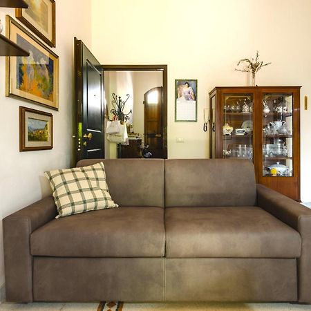 Ferienwohnung Hostly-La Casa Di Marta-Two Steps From The Tower Pisa Exterior foto